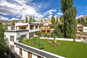 Top 10 Best Hotels In Leh
